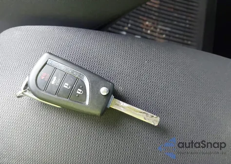 2022 Toyota Corolla Le from USA, damaged, VIN JTDEPMAE8NJ226694